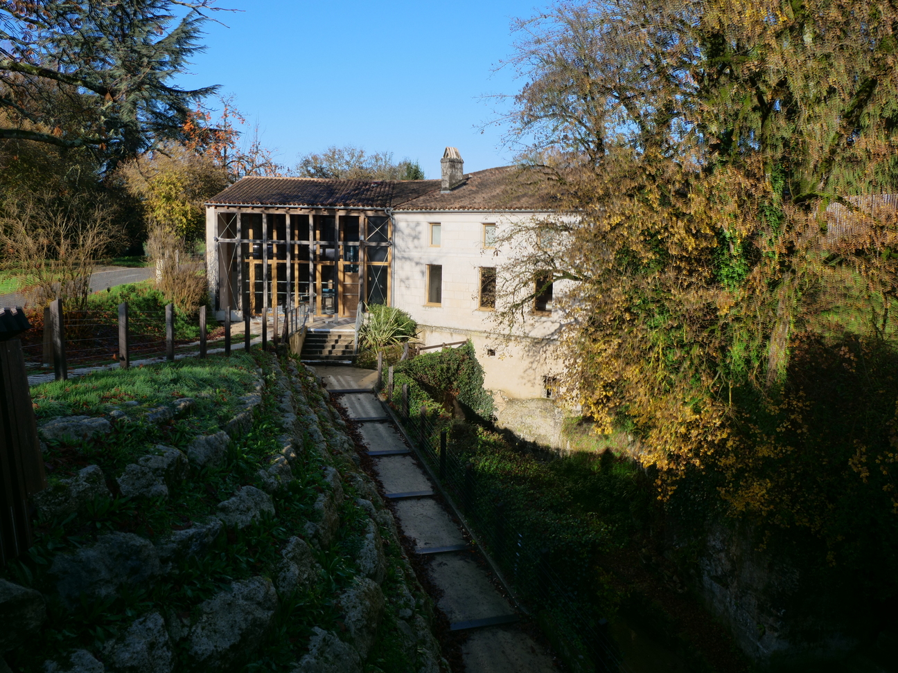 Accueil 3 12 25 maisonaqueducsagglosaintes88788